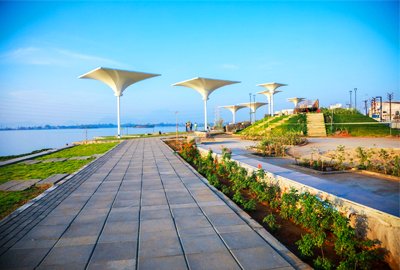 Selvachinthamani Lake Deck